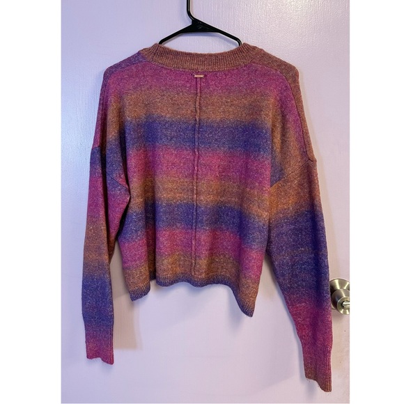 Volcom Colorful Sweater - Picture 4 of 9
